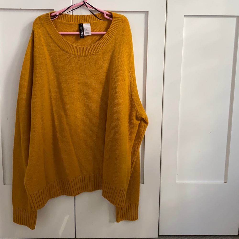 Long Sleeve Yellow Knitted Sweater
